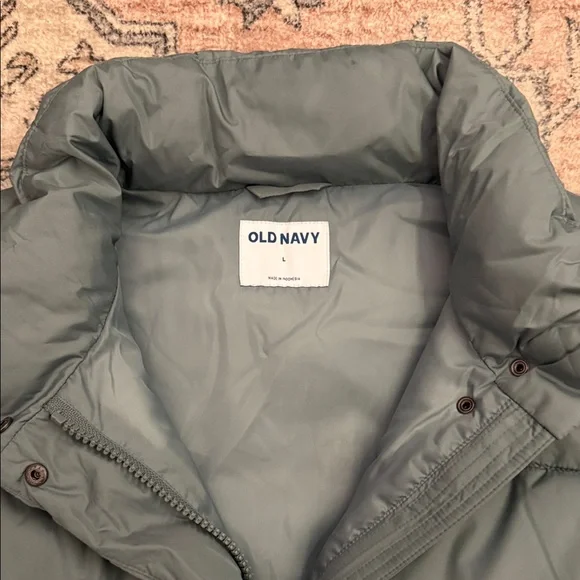 Old Navy Puffer Vest - Picture 2 of 3